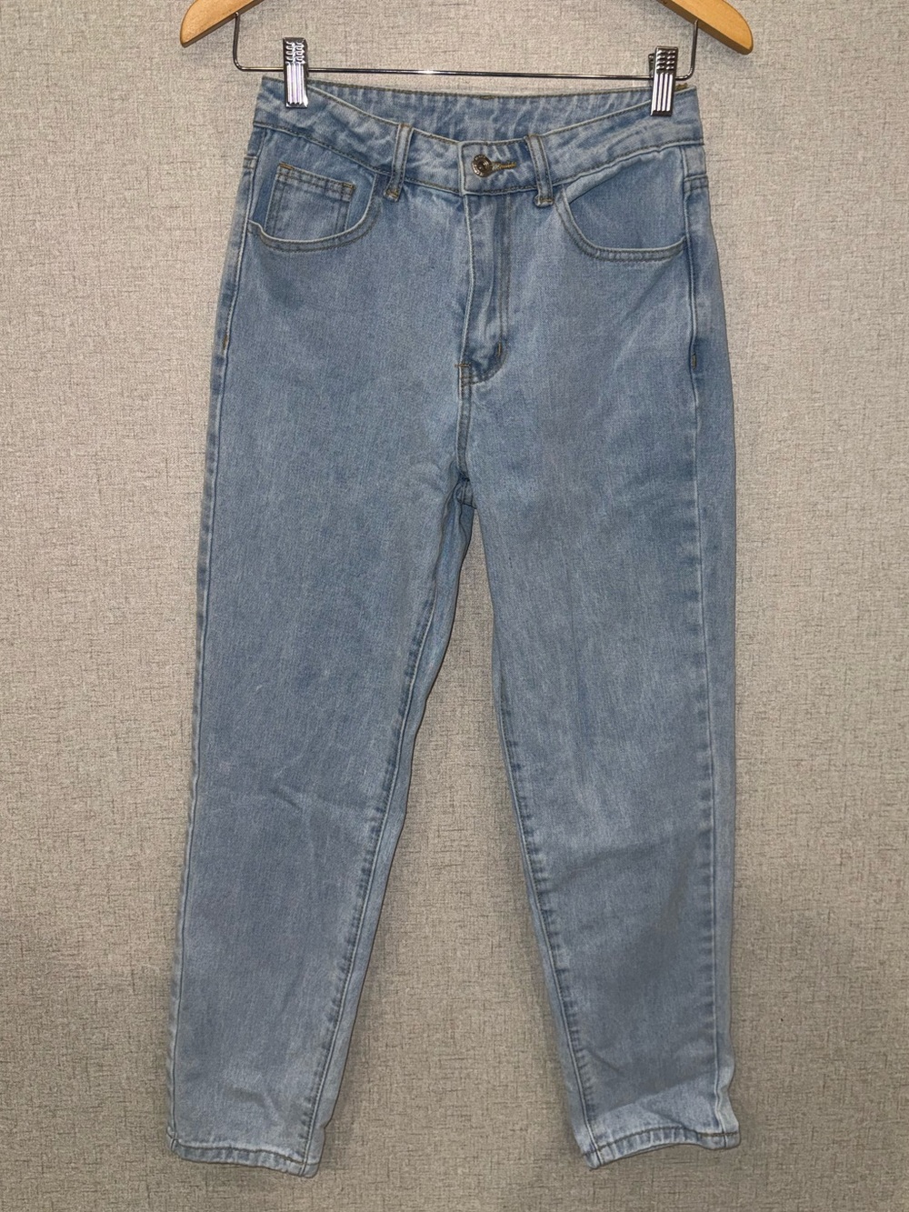 {SHEIN} Classic High-Rise Women's Jeans in Light Blue